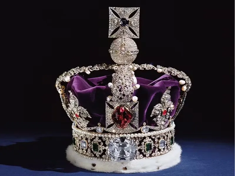 Vương miện hoàng gia