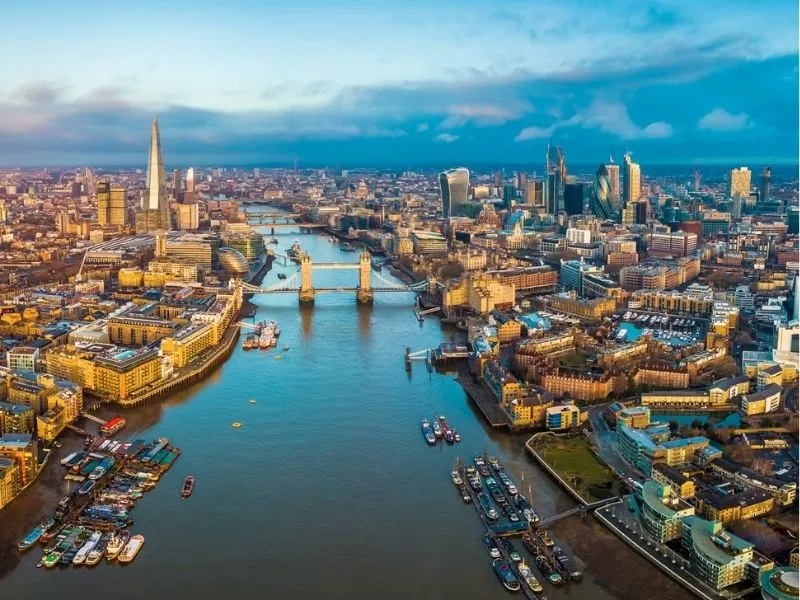 Theo dòng sông Thames - Hành trình khám phá miền Nam Anh Quốc