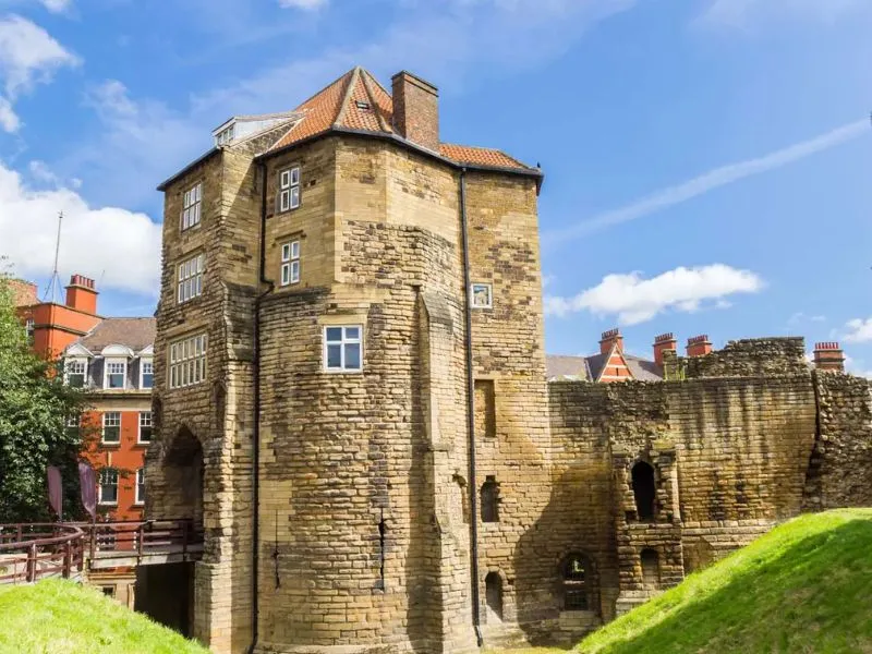 lâu đài Newcastle