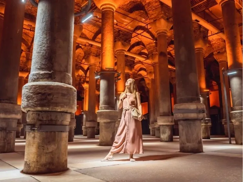 góc “check-in” sống ảo bậc nhất Istanbul Basilica Cistern