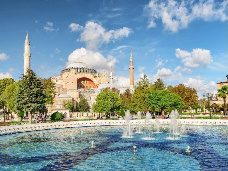 Quảng trường Sultanahmet