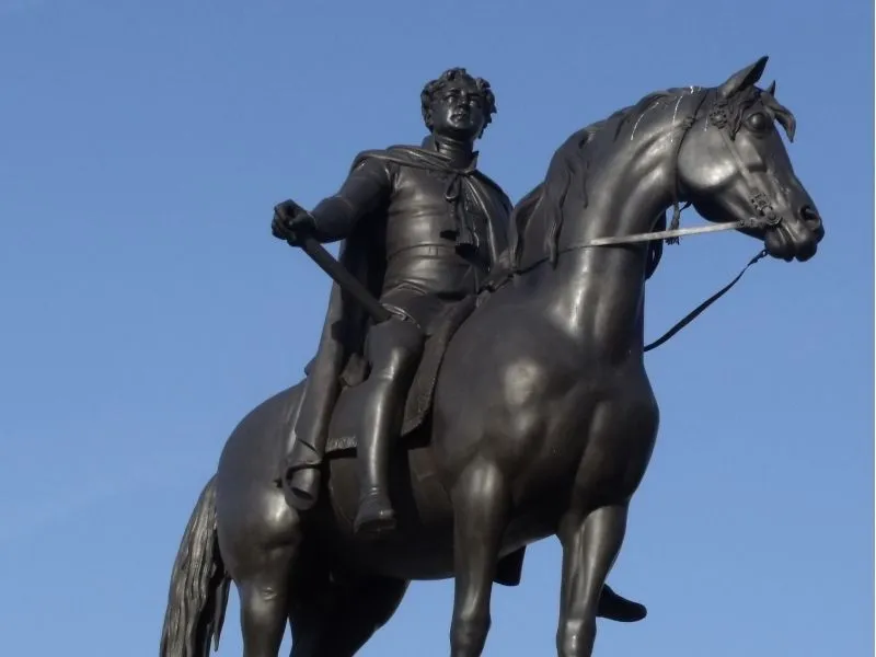 Tượng vua George IV cưỡi ngựa bằng đồng