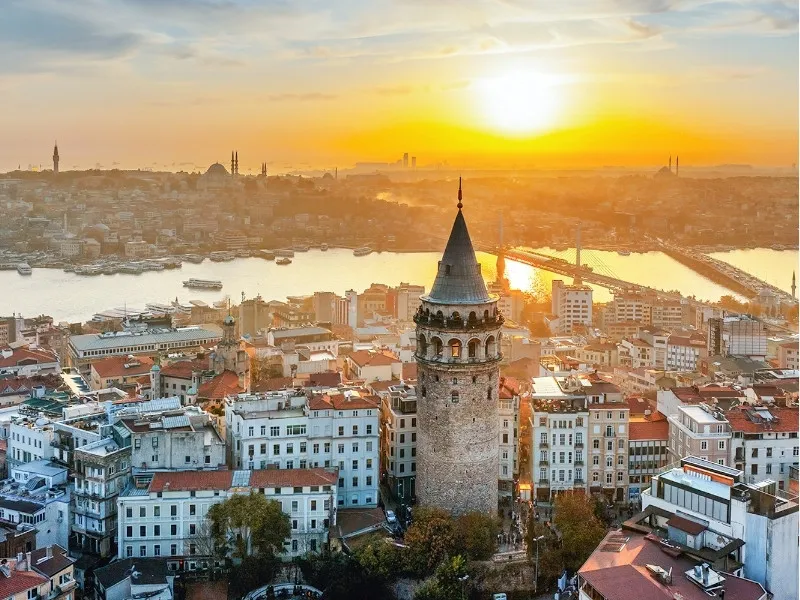 Khám phá Tháp Galata - Biểu tượng lịch sử giữa lòng Istanbul