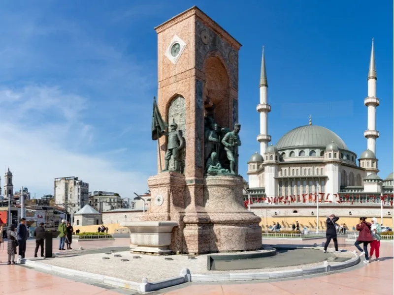 Quảng trường Taksim