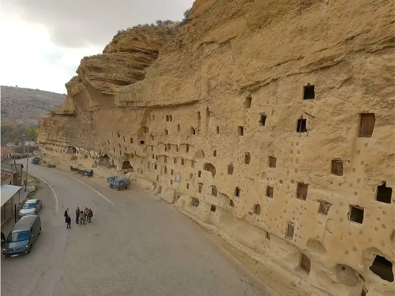 Granaries - Nhà kho ngũ cốc