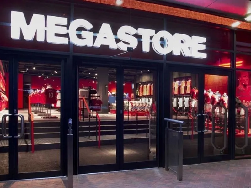 Cửa hàng quà lưu niệm Megastore