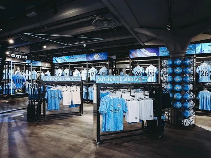 City Store nơi mua đồ kỷ niệm Manchester City