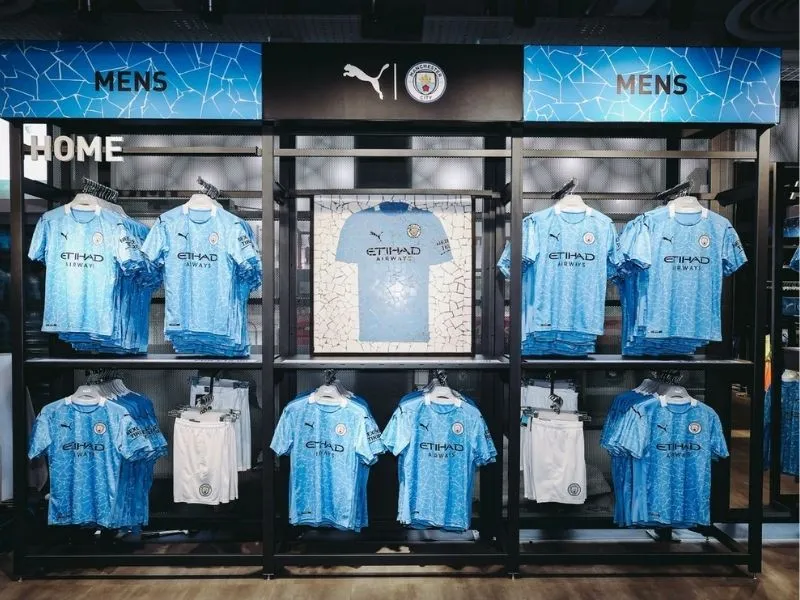 Áo đấu tại City Store