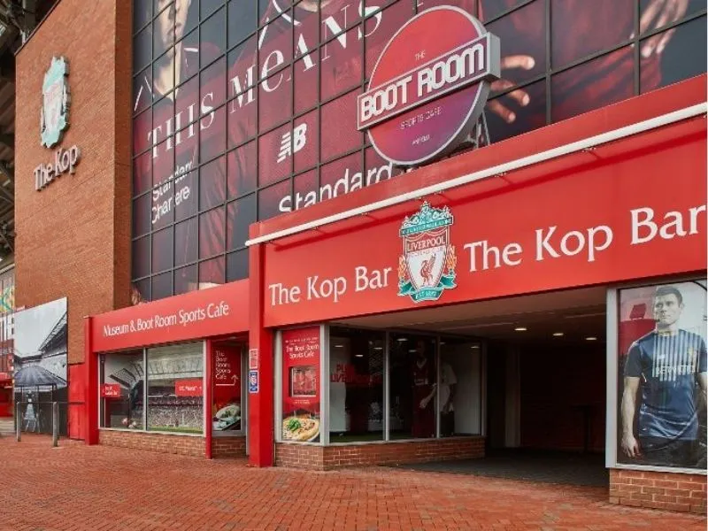 Red Café – Điểm dừng chân của fan Liverpool