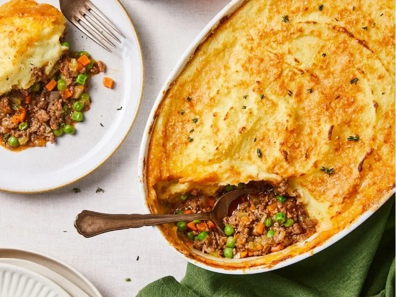 bánh nhân thịt cổ điển shepherd’s pie