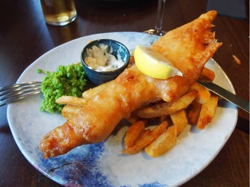 Fish and chips ở Edinburgh