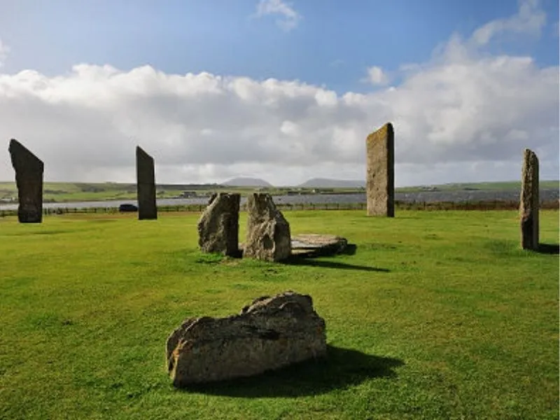 Stenness Standing Stones một trong những tượng đài bằng đá lâu đời nhất châu Âu