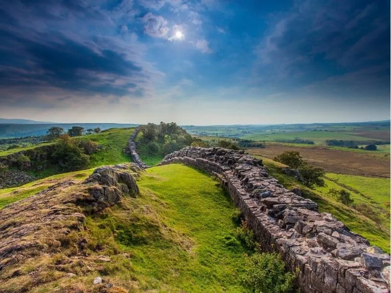Hadrian’s Wall - Di sản La Mã kỳ vĩ giữa thiên nhiên Anh