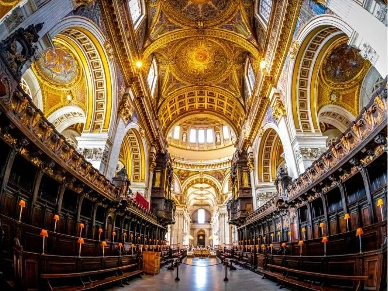 Lịch sử hình thành và tái thiết nhà thờ