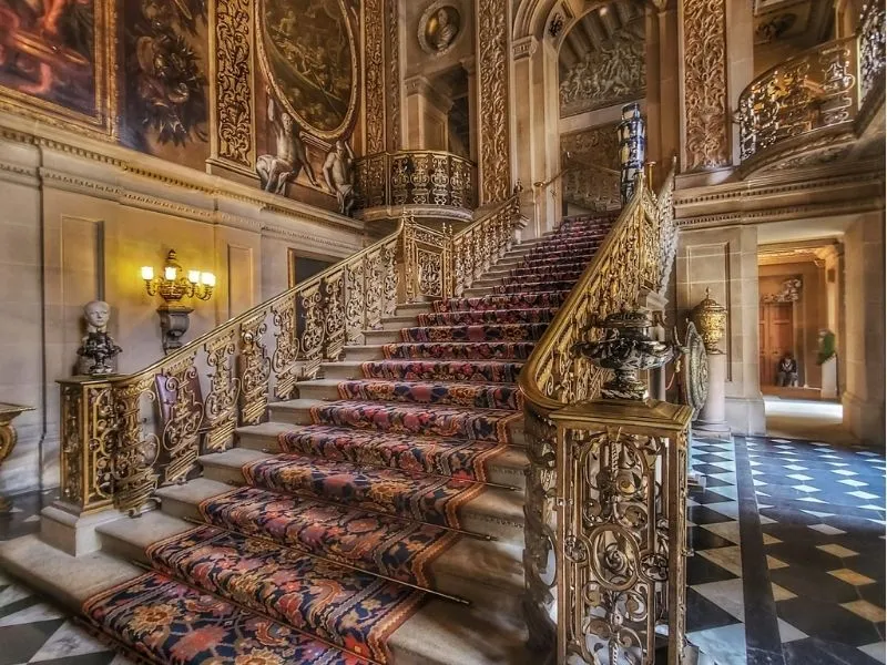 Kiến trúc Baroque bên trong dinh thự