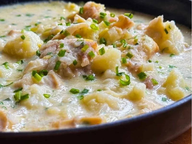 súp Cullen Skink (súp cá hun khói kem béo