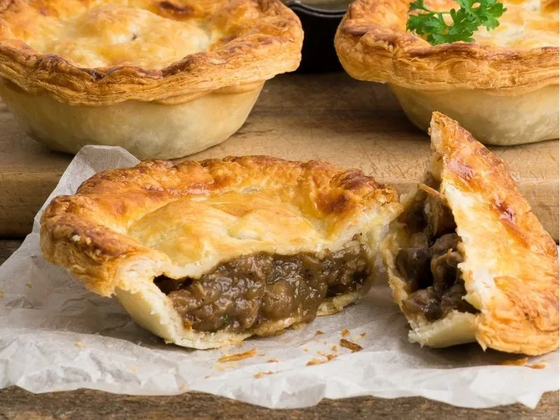 Bánh pie nhân thịt