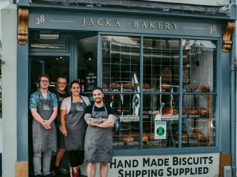 Jacka Bakery tiệm bánh lâu đời nhất nước Anh