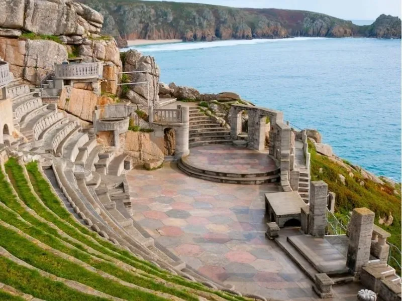 Nhà hát ngoài trời Minack Cornwall