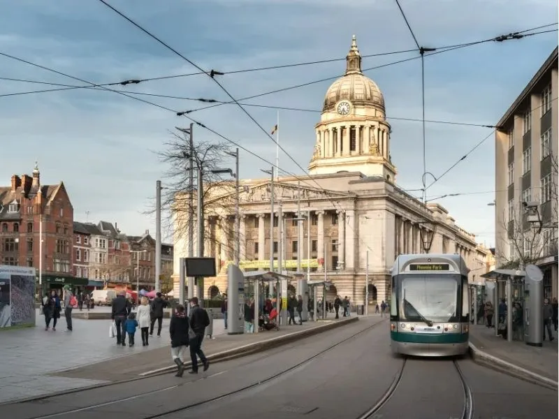 Hướng dẫn di chuyển tại thành phố Nottingham Anh