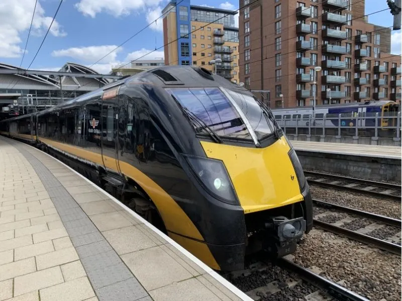 Hướng dẫn di chuyển đến Leeds