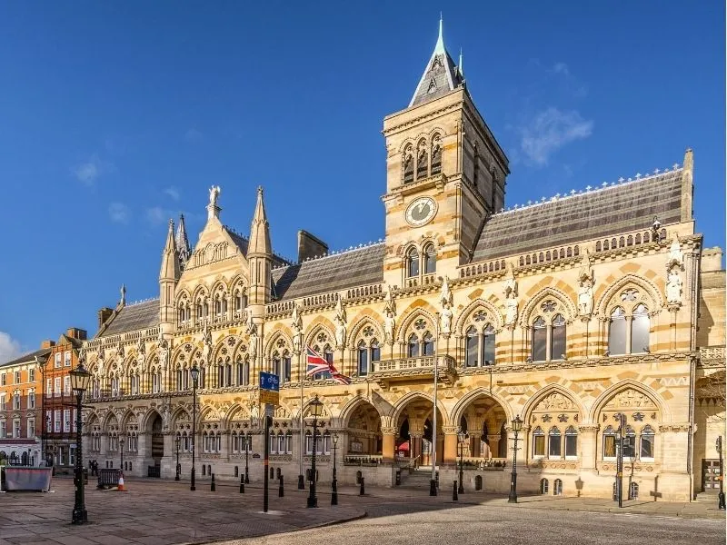 Du lịch Northampton: Điểm đến lịch sử và nghệ thuật độc đáo