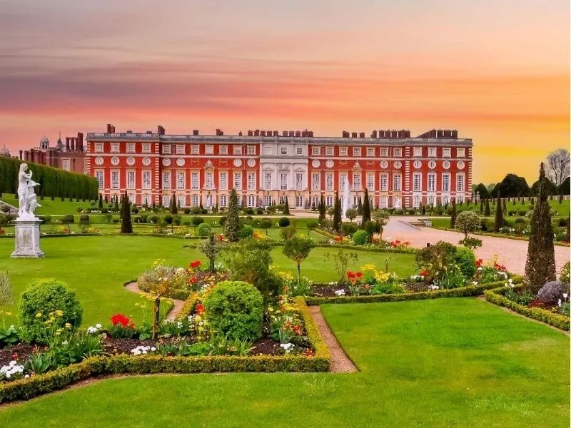 Khám phá Hampton Court – Dấu ấn hoàng gia Anh quốc