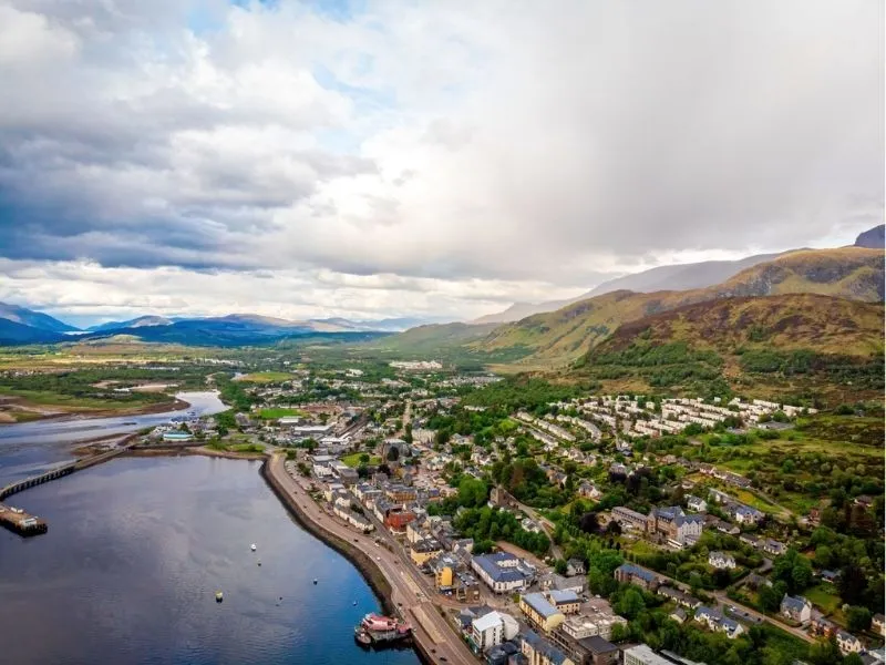 Fort William - Thủ phủ phiêu lưu của vùng Highlands Scotland