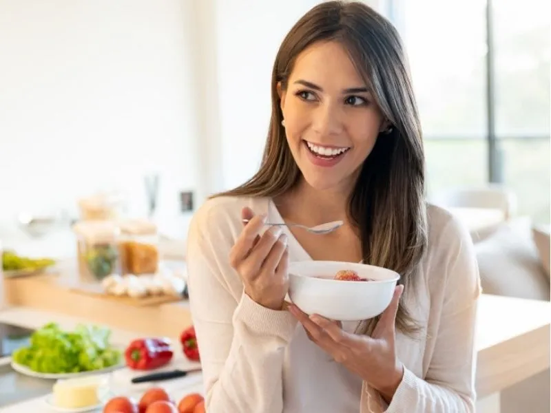 Ăn uống khoa học trước và trong chuyến đi