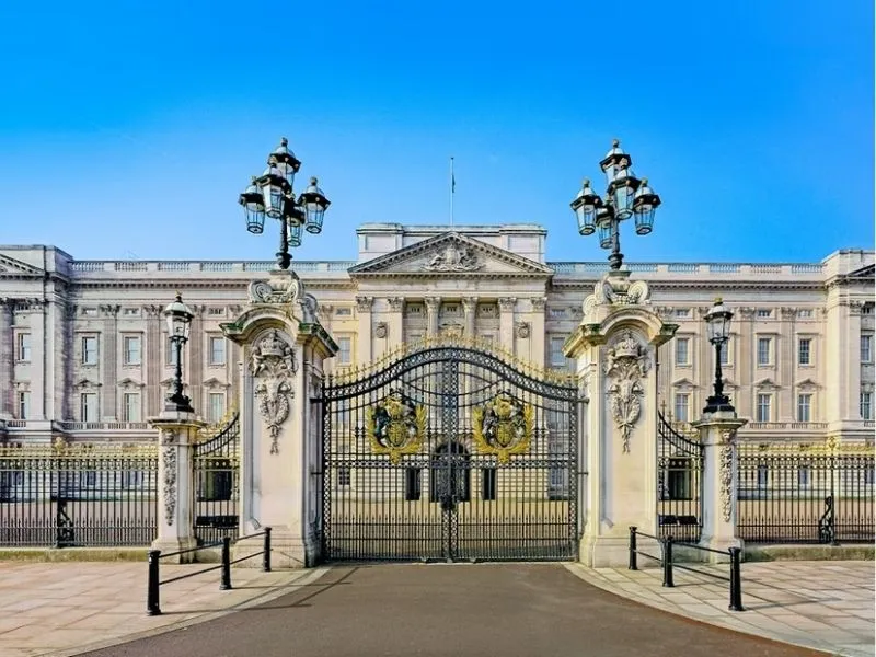 Cung điện Buckingham Anh Quốc