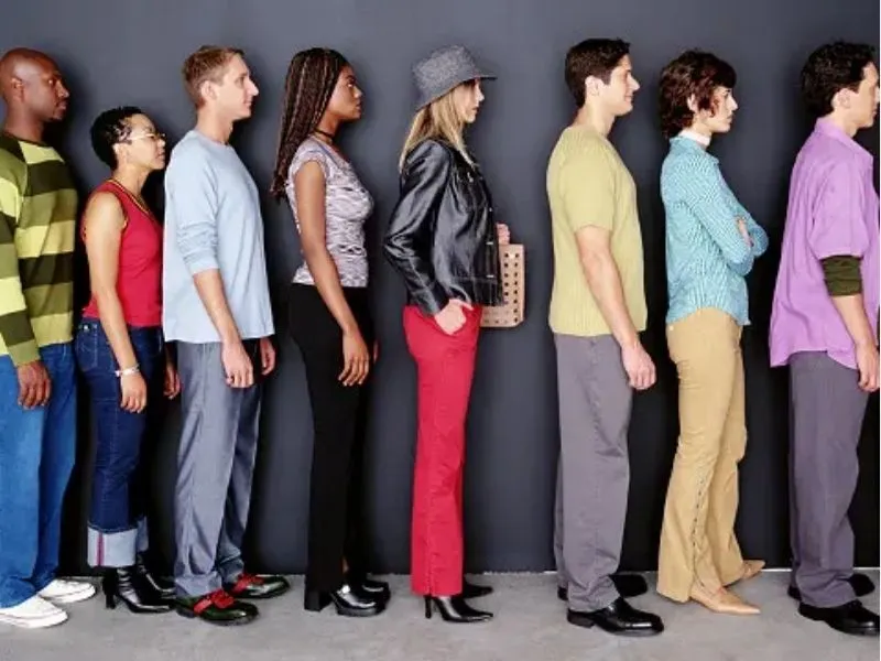 Văn hóa xếp hàng – “Biểu tượng” nề nếp của người Anh