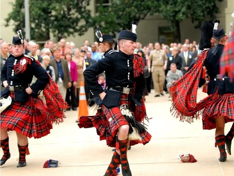 Trang phục truyền thống nước Anh: Di sản văn hóa vượt thời gian