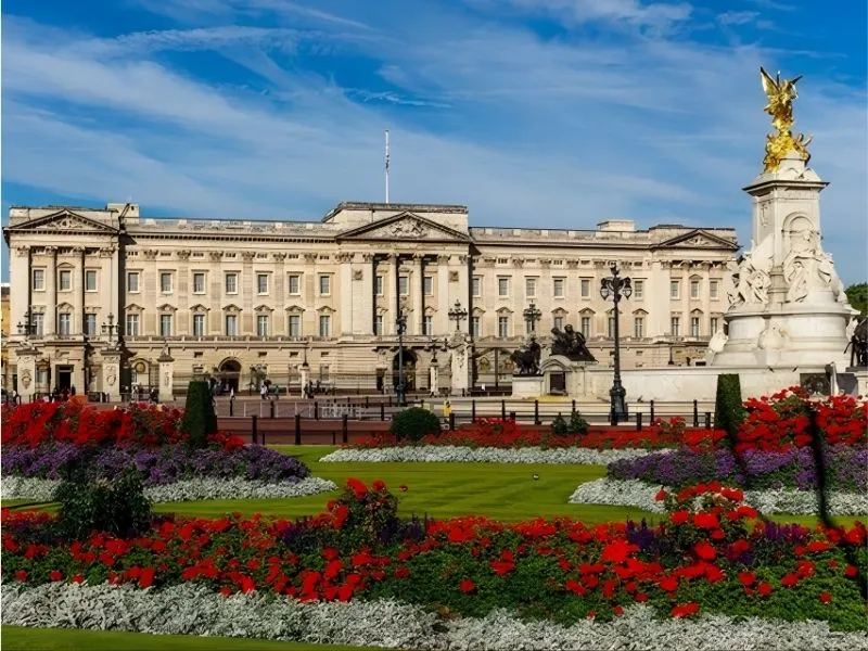 Cung Điện Buckingham