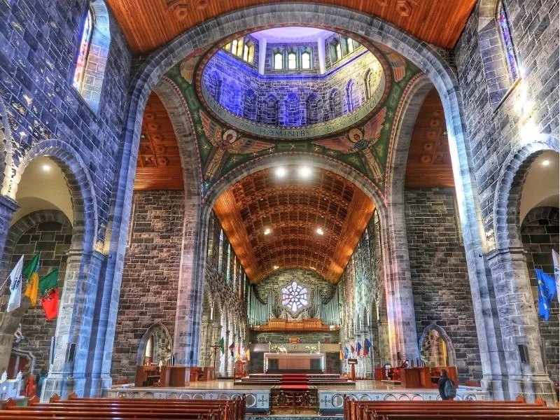 Các nhà thờ ở Galway