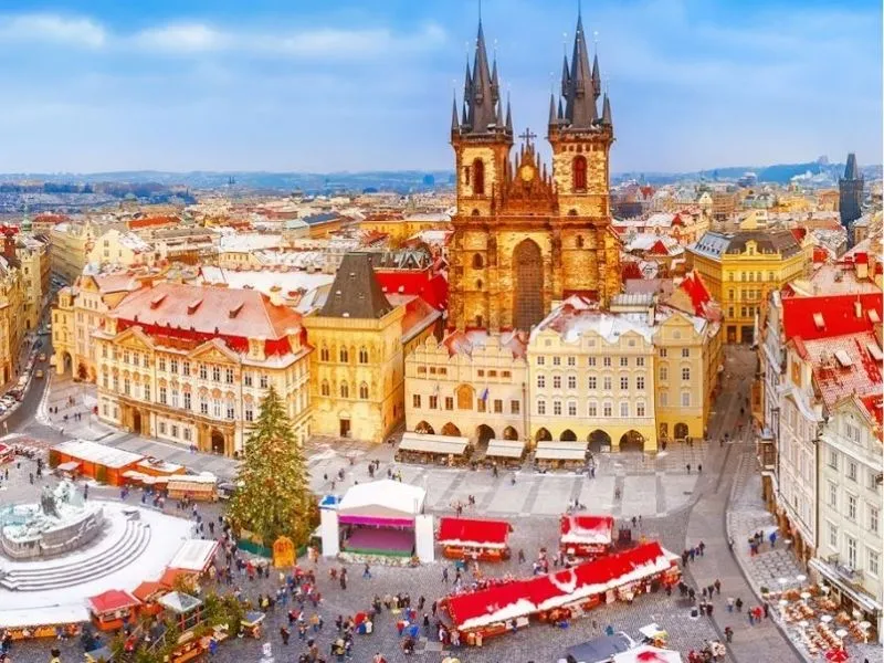 Đón Giáng sinh Châu Âu tại Quảng trường Old Town Square