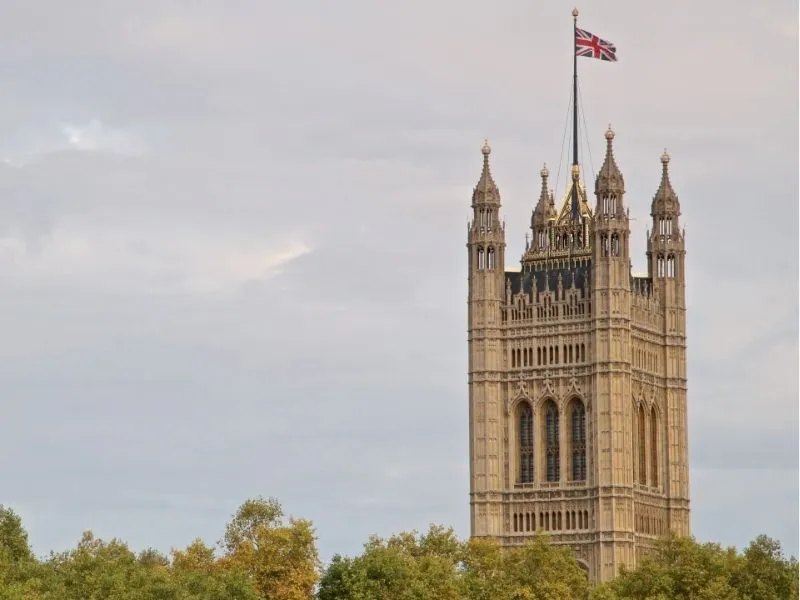 Tháp Victoria - Cung điện Westminster