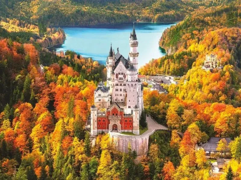 Lâu đài Neuschwanstein (Đức) -  Lâu đài châu âu