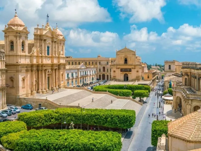 Dinh thự Lama Romana Del Casale