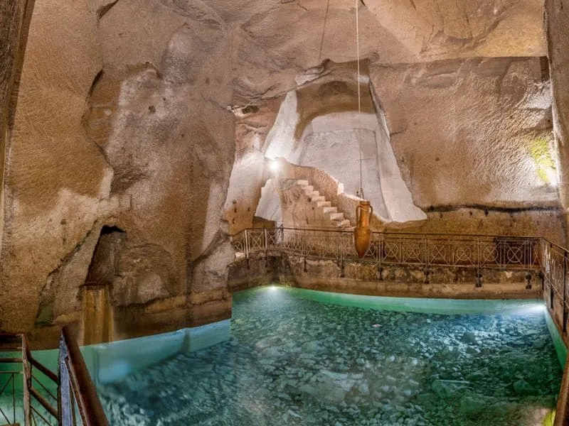 Napoli Sotterranea (Naples ngầm) 