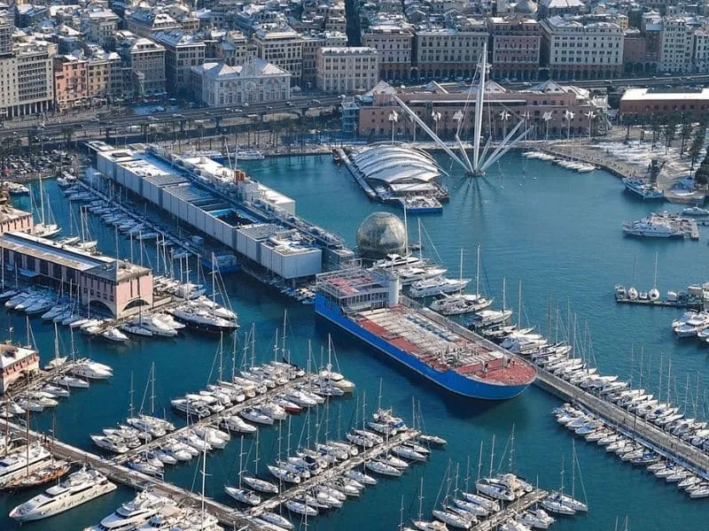 Bến cảng cũ (Porto Antico) 