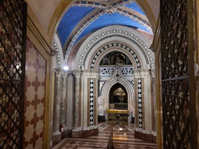 Nơi thơ ấu của Thánh Phanxico Assisi 