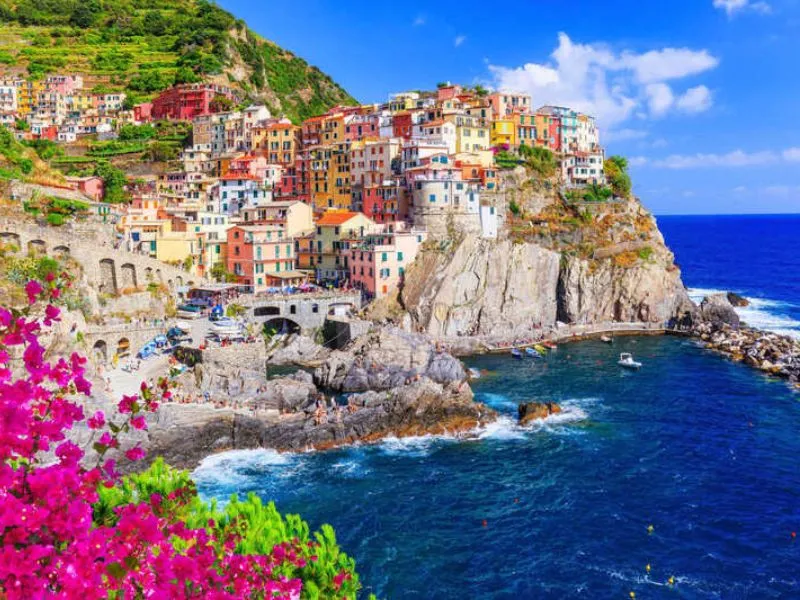 Cinque Terre - Làng chài sắc màu ở Ý 
