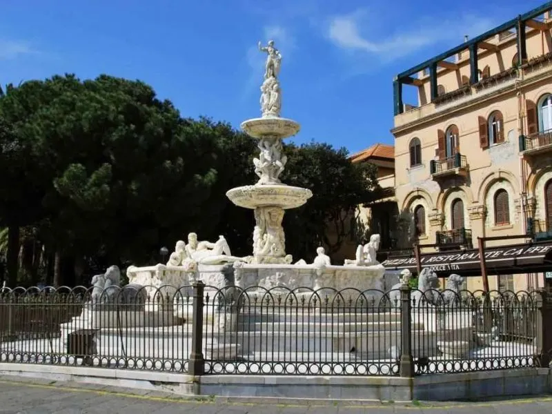 Đài phun nước Orian 