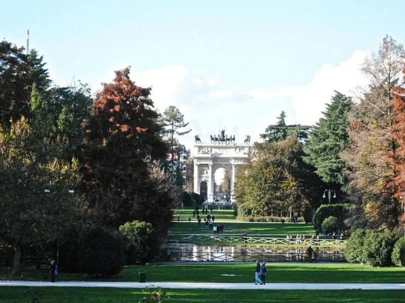 Công viên Sempione - phía sau Castello Sforzesco