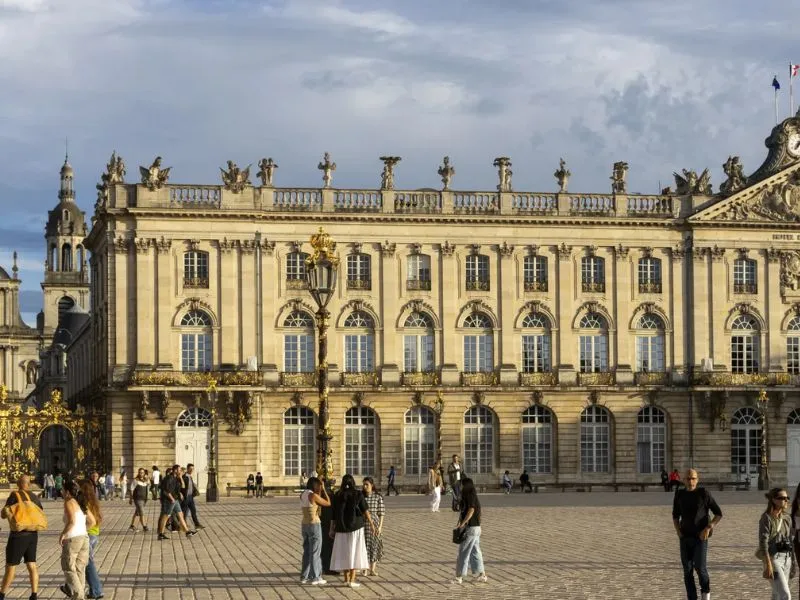 Place Stanislas quảng trường quyến rũ tại Pháp