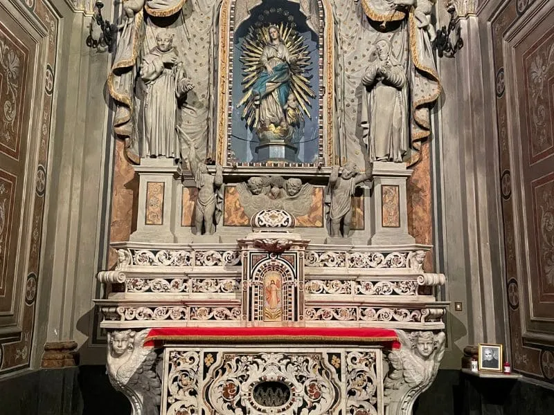 Cung thánh Altare Maggiore 