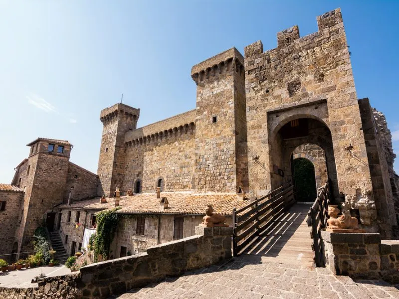 Lâu đài Rocca Monaldeschi 