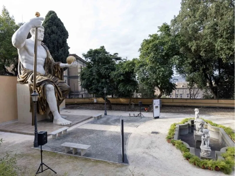 Pho tượng khổng lồ của Constantine tại bảo tàng Capitoline