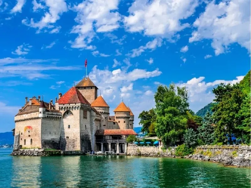 Du lịch Montreux – Thành phố âm nhạc bên hồ Léman thơ mộng