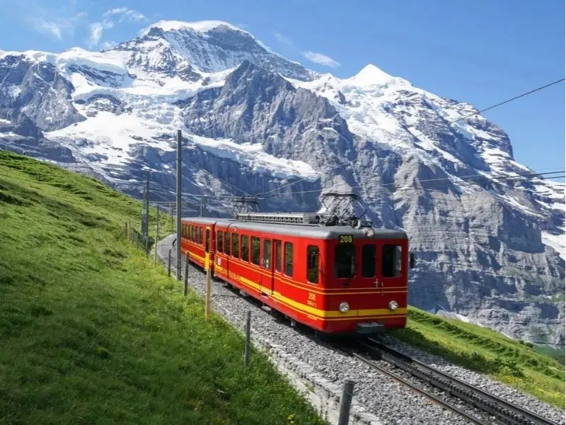 Chinh phục Jungfraujoch – “Nóc nhà châu Âu”